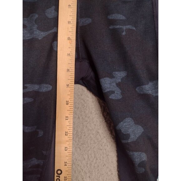 Lululemon Wunder Under Capri Luon Athletic Leggings Navy Camo Women's Size 4 - Picture 6 of 9